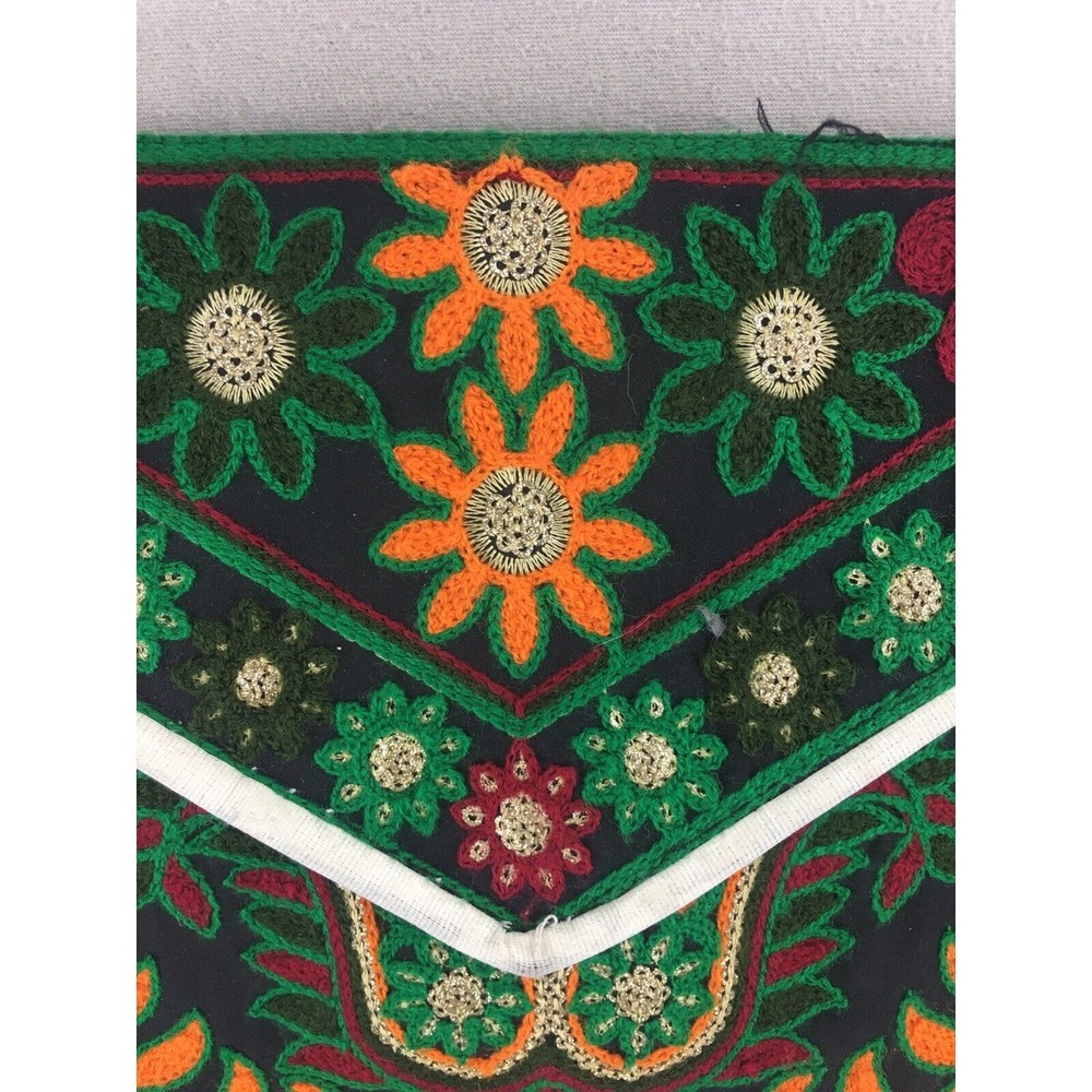 Vintage Indian Banjara Gypsy Bag Tribal Crossbody Sling Bag Embroidered Purse - Picture 3 of 16